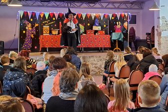 Meerane: Eine Kinder-Zauber-Show zum Mitmachen - 