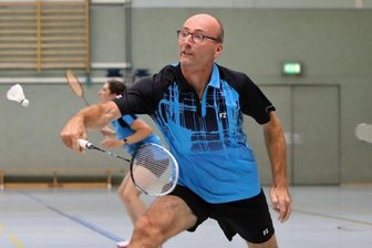 Meerane fährt die ersten Zähler ein - Enrico Wunderlich steht nach mehrjähriger Pause für die SG Meerane 02 wieder als Kapitän am Netz.