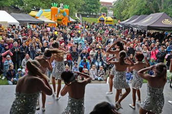 Meerane: Kinder- und Familienfest auf dem Schützenplatz - Im Mai findet auf dem Schützenplatz in Meerane ein Familienfest statt.