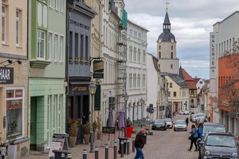 Meerane: Ostermarkt lockt am Samstag in die Innenstadt - Blick in die Innenstadt von Meerane. Hier findet der Ostermarkt statt.