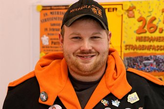 Meeraner Bündnis nominiert 16 Kandidaten für die Stadtratswahl: Auch Straßenfasching-Chef Sebastian Voigt von den „Pflasterköppen“ ist dabei - Mit Sebastian Voigt kandidiert der Vorsitzende der „Pflasterköppe“ für den Stadtrat.