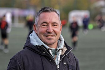 Meeraner SV:  Weshalb der Trainer die Zügel straffer zieht – und welcher Leistungsträger den Verein verlässt - Marco Waldenburger, Trainer des Meeraner SV, hat konkrete Vorstellungen, in welchen Bereichen sich seine Mannschaft verbessern muss.