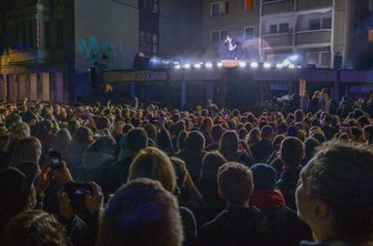 Mehr als 1000 Fans feiern beim Gratiskonzert von Felix Kummer - Am Abend gibt Felix Kummer ein Gratiskonzert.