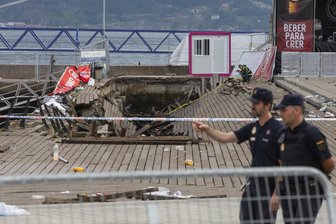 Mehr als 300 Konzertbesucher in Spanien bei Einsturz eines Stegs verletzt - 