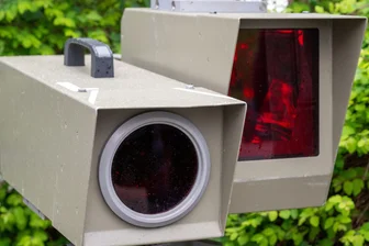 Mehr als 51 Kilometer pro Stunde zu schnell bei Hartenstein - Die Polizei kontrollierte Fahrgeschwindigkeiten bei Hartenstein.