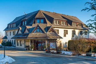Mehr Buchungen als im Vorjahr: Trotz Insolvenz wächst Hoffnung für Hotel im Erzgebirge - Das Hotel-Restaurant „Waldesruh“ in Lengefeld befindet sich noch immer im Insolvenzverfahren.
