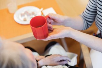 Mehr Geld für die Pflege: Die wichtigsten Fragen und Antworten zur Pflegereform - Mit der Pflegereform sind zu Jahresbeginn viele Neuregelungen in Kraft getreten.