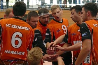 Mehr Variabilität soll den Weg zum Erfolg ebnen - Einschwören auf die neue Saison: Auch 2022/23 peilen die Zschopauer Volleyballer in der Dritten Liga Ost den Klassenerhalt an.