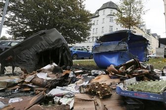 Mehrere Container angezündet - Zwei Container brannten an der Fichtestraße in Chemnitz.