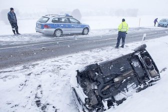 Mehrere Unfälle rund um Zwönitz -