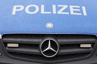 Mehrstündiger Polizeieinsatz in Zschopauer Wohnung: Drogen, Böller und Widerstand gegen Vollstreckungsbeamte - 