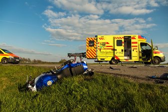 Memmendorf: Biker bei Unfall auf B 173 schwer verletzt -