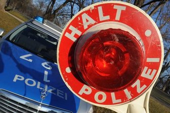 Mercedes-Fahrer auf der A 4 doppelt so schnell wie erlaubt - 