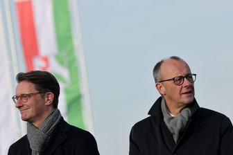 Merz und Wüst zu interner CDU-Tagung im Sauerland erwartet - Am Montag kommt Kanzler Friedrich auf Einladung des NRW-CDU-Chefs Hendrik Wüst zu einer Klausur nach Meschede (Archivbild).  
