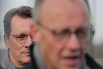 Merz unter Druck – Union tuschelt über "Reservekanzler" Wüst - NRW-Regierungschef Hendrik Wüst wird als möglicher "Einwechselkanzler" für Friedrich Merz gehandelt. (Archivbild)