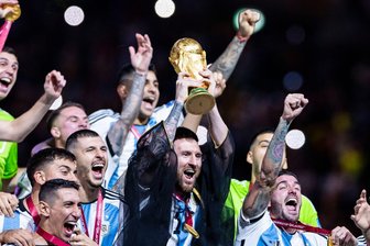 Messi und Capaldo im vorläufigen WM-Kader Argentiniens - Fußballweltmeister Argentinien hat seinen vorläufigen WM-Kader bekanntgegeben. (Archivbild)