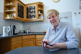 "Mies behandelt": BGH zu Diskriminierung im Gesundheitswesen - Renate S. fühlt sich aufgrund ihrer Behinderung diskriminiert.
