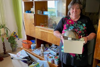 Mieter aus dem betreuten Wohnen in Rochlitz müssen raus: „Unsere Familie hier zerbricht“ - Steffi Beier kann nicht alle Möbel mitnehmen, weil sie nicht in ihre neue Wohnung passen.