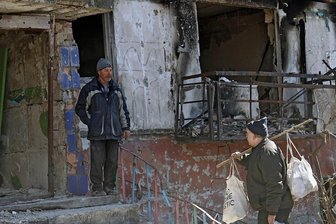 Militärexperte Gustav Gressel: "Ein siegreiches Russland wäre ein ungemütlicher Nachbar" - In Mariupol hat die russische Armee ganze Straßenzüge völlig zerstört. Die südukrainische Hafenstadt steht offenbar kurz vor dem Fall. 