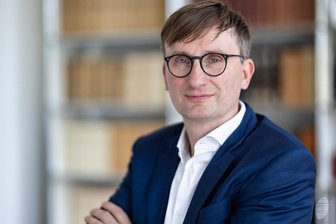 Militärhistoriker Sönke Neitzel zur Ukraine: „Eine Chance für Frieden sehe ich derzeit nicht“ - Militärhistoriker Sönke Neitzel lehrt und forscht an der Universität Potsdam.