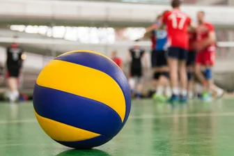 Milkauer Volleyballer treffen auf ehemaligen Regionalligisten -
