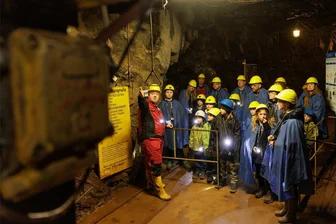Millionenspritze für Besucherbergwerk: Erzgebirge profitiert von Fördergeldern des Bundes - Im Besucherbergwerk der Zinngrube Ehrenfriedersdorf werden an Originalschauorten Einblicke in die tägliche Arbeit der Bergleute geboten.
