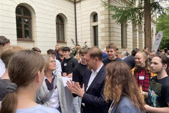 Ministerpräsident kommt zum „Sachsengespräch“ nach Werdau - Sucht das Gespräch mit den Bürgern: Ministerpräsident Michael Kretschmer.