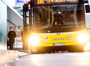 Missbrauch im Bus: Mann setzt sich in Döbeln neben Jungen (9) und fasst ihm zwischen die Beine - Der Übergriff geschah am Dienstag in einem Linienbus. (Symbolbild)