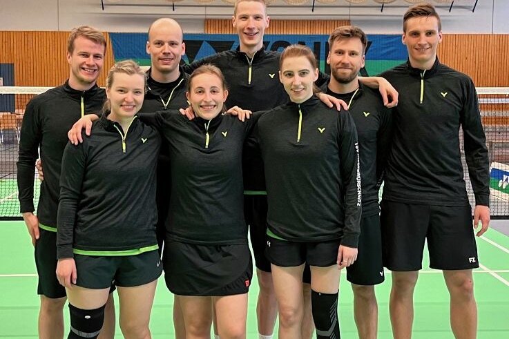 Mission erfüllt: TSV steigt auf - Auf zu neuen Ufern: Die Badminton-Asse des TSV Niederwürschnitz gehen ab Herbst in der Regionalliga auf Punktejagd. 