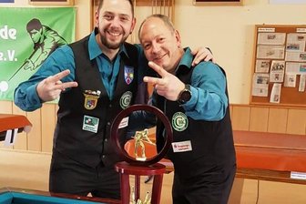 Mission Titelverteidigung erfolgreich - Titel erfolgreich verteidigt: Eric Baldermann (l.) und Tino Lorenz durften nach hartem Kampf in Pirmasens jubeln.