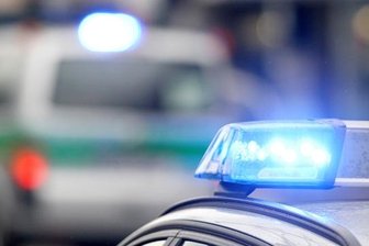 Misthaufen auf der Rathaustreppe -