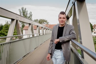 Mit 23 Jahren der jüngste Bürgermeister in Deutschland: Patrick Albrecht sitzt im Rathaus in Gößnitz auf dem Chefsessel - Patrick Albrecht aus Gößnitz ist mit seinen 23 Jahren der jüngste Bürgermeister Deutschlands.