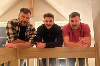 Mit 34 Jahren in Bestform: Warum Axel Jungk von seiner zweiten Olympia-Medaille träumen darf - In der Weihnachtszeit half Axel Jungk (Mitte) der Besuch bei seinen Brüdern Robert (links) und Felix Jungk, Ruhe und Kraft zu tanken.