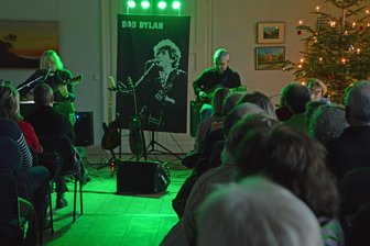 Mit Bob Dylan in den Advent: Musik und Literatur auf der Rochsburg - Impressionen vom vergangenen Auftritt der Band auf Schloss Rochsburg.