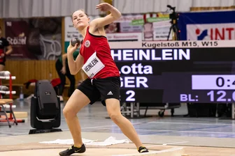 Mit der Kugel und dem Diskus: 14-jährige Oelsnitzerin räumt bei zwei Leichtathletik-Wettkämpfen drei Titel ab - Lotta Heinlein vom SV Heinrichsort/Rödlitz gelang beim 19. Kugelstoßmeeting in Rochlitz ein ganz großer Wurf.