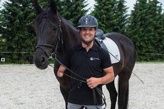 Mit der Olympiakür beim Großen Preis - Ein erfolgreiches Team sind Steffen Zeibig und seine Rappstute "Feel Good".