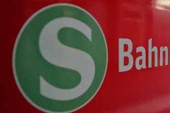 Mit der S-Bahn von Plauen nach Leipzig: Vogtland macht bei Ausschreibung mit - Das Vogtland beteiligt sich an einer Ausschreibung, um einen direkten Bahnanschluss nach Leipzig zu bekommen.