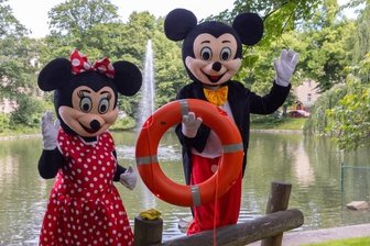 Mit Entenrennen, Musik und Micky Maus in den Annaberger Sommer - Der Schutzteich wird Samstag und Sonntag zum Festgelände.