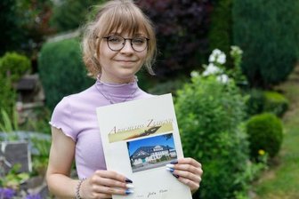 Mit Fleiß und Spaß zu Spitzen-Noten - Jolie Flohr aus Arnsfeld besuchte ebenfalls die Oberschule in Jöhstadt. Sie kam auf einen Durchschnitt von 1,13 und verdiente sich damit auch einen Platz unter den 195 besten Oberschülern Sachsens. 
