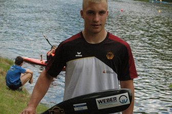 Mit Gelassenheit zum Debüt - Vorfreude auf seinen ersten internationalen Wettkampf: Gerry Nöbel von der SG Lauenhain war am Samstag noch bei der Mittweidaer Sprintregatta als Zuschauer zu Gast. Inzwischen bereitet er sich in Kienbaum auf die Junioren-Europameisterschaft in Serbien vor. Nächste Woche geht es dann nach Belgrad.