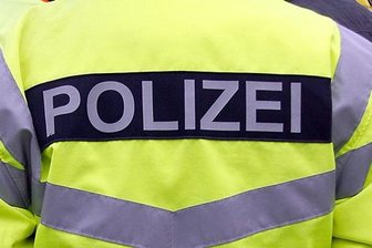 Mit gestohlenem Auto Unfall gebaut und geflohen -