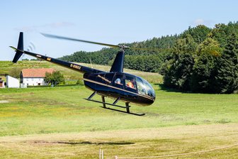 Mit Heli, Oldtimern und Live-Musik: Inselteichfest lockt über 1000 Besucher nach Ringethal -