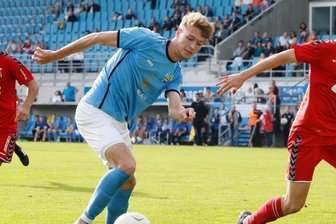 Mit sofortiger Wirkung: Michel Ulrich verlässt den Chemnitzer FC - Michel Ulrich (Mitte) verlässt den Chemnitzer FC.