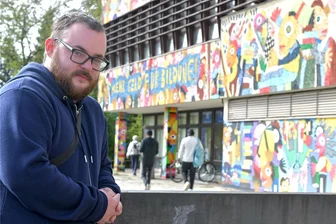 Mit Sozialpass zur Freiberger Tafel: Wenn man als Student nur wenig Geld hat - Johannes Neidel studiert Geotechnik und Bergbau an der Bergakademie. Mit einem monatlichen Einkommen von 800 Euro liegt er unter der Armutsgrenze.