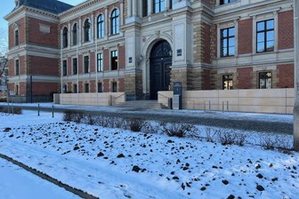 Mit Whiskey und Wodka bis zu 4,9 Promille - Warum ein Reichenbacher nicht nur wegen Diebstahls ins Gefängnis muss - Am Zwickauer Landgericht fand am Donnerstag der Prozess gegen einen 43-jährigen Mann wegen Diebstahls statt.