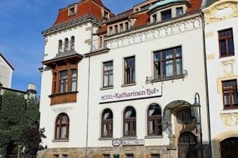 Mitglieder gehen auf Distanz - Im Hotel "Katharinenhof" hat der Verein seinen Sitz.