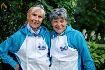 Mitlaufgelegenheit: 300 Kilometer zickzack durch Freiberg - Die beiden wollten es wissen - Sabine Stein und Annett Schrenk nehmen regelmäßig an den Lauftreffs der Mitlaufgelegenheit teil.