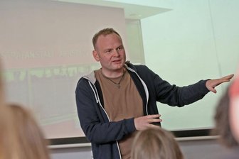 Mittelsachse will mit Schreiben Verbrechen verhindern - Ronny Ritze arbeitet als Schreibtrainer mit "Menschen in Krisen", wie er sagt. 