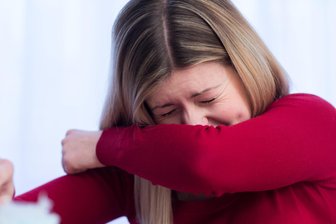 Mittelsachsen hustet und stöhnt - Schnief: Schon wieder ist Erkältungszeit in Mittelsachsen. Atemwegserkrankungen waren im ersten Halbjahr 2025 eine der häufigsten Diagnosen im Landkreis.