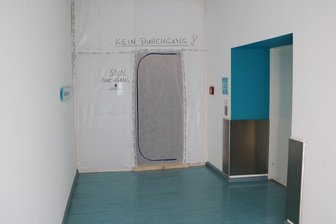 Mittelsachsen: Kliniken sind vorbereitet - Im Freiberger Krankenhaus wurden zwei getrennte Intensivstationen eingerichtet, um beatmungspflichtige Corona-Patienten oder Verdachtsfälle getrennt von übrigen Intensivpatienten behandeln zu können.